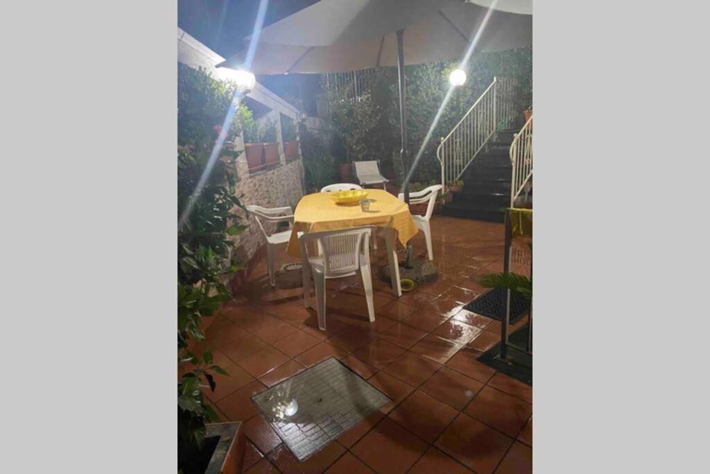 Ferienwohnung Affittasi Casa Giuseppe Procida Exterior foto